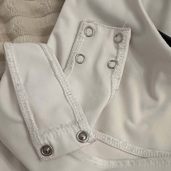 Dynamite Sculpting Tank - Picture 3 of 3